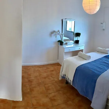 Malanda Apartment