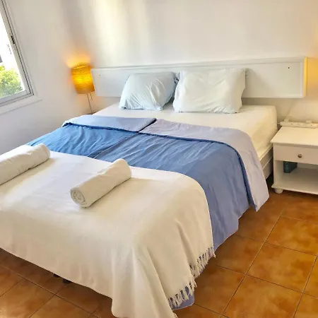 Malanda * Ayia Napa